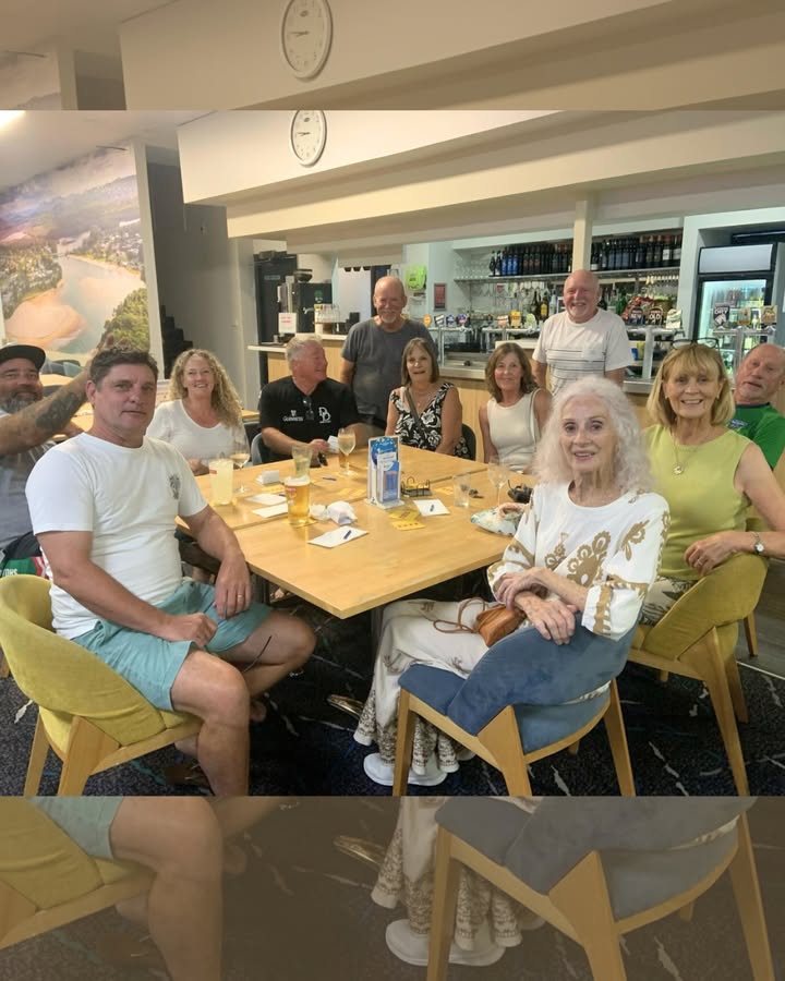 Featured image for “Dual Winners at Tuesday Trivia – Club Lake Cathie”