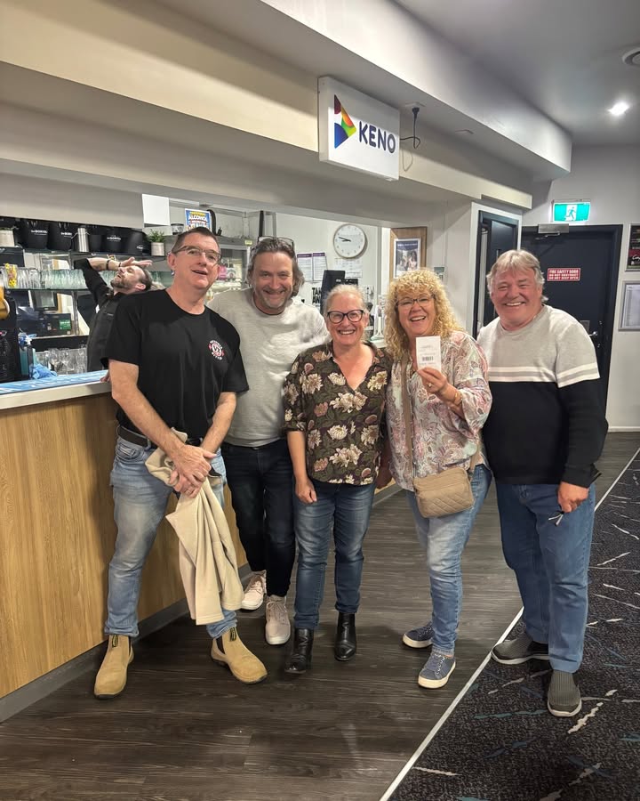 Featured image for “Rainbow Connection Shine at Trivia Night at Club Lake Cathie”